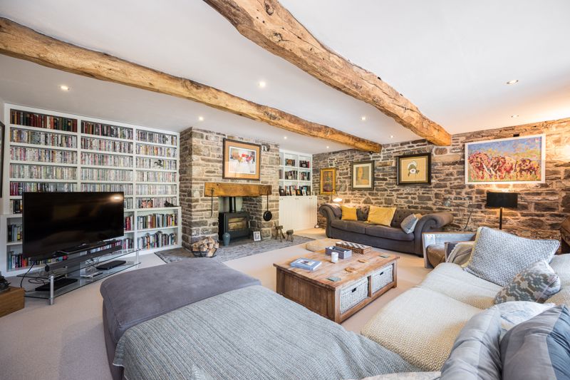 Sitting Room- click for photo gallery